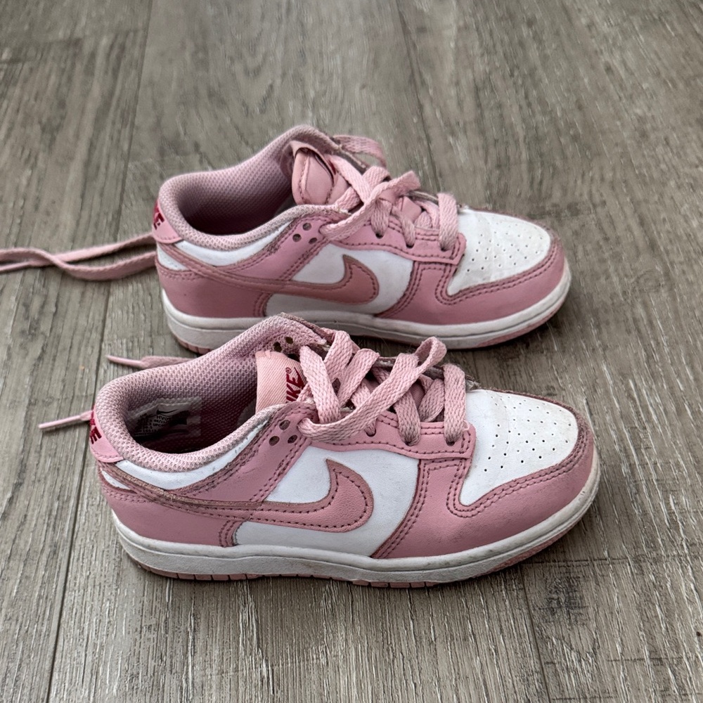 Authentic Nike Kids Sneakers in Pink and White